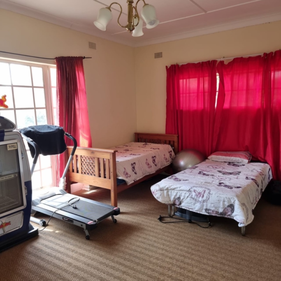 6 Bedroom Property for Sale in Parys Free State